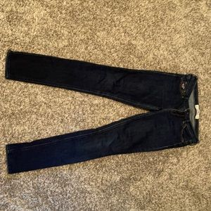 Dark hollister jeans.